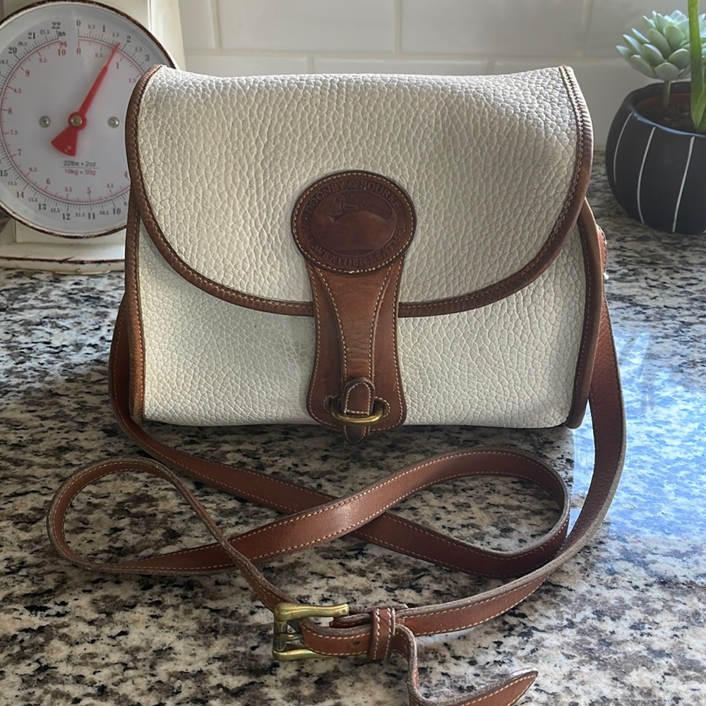 Dooney and Bourke shoulder Bag
